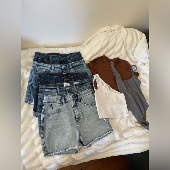 Bundle of 5 shorts 3 tops Women’s - Picture 1 of 16